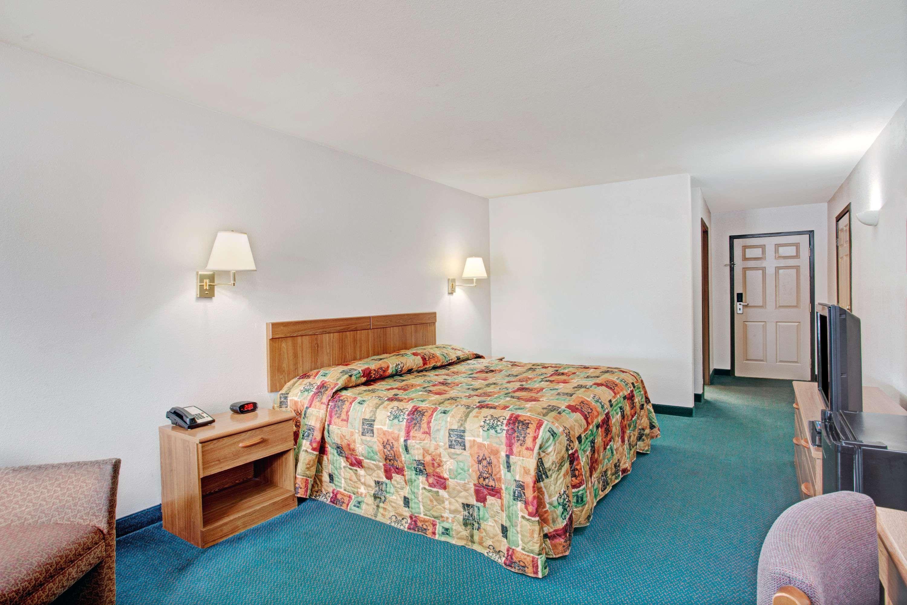 Hotel Super 8 By Wyndham Olive Branch Zewnętrze zdjęcie