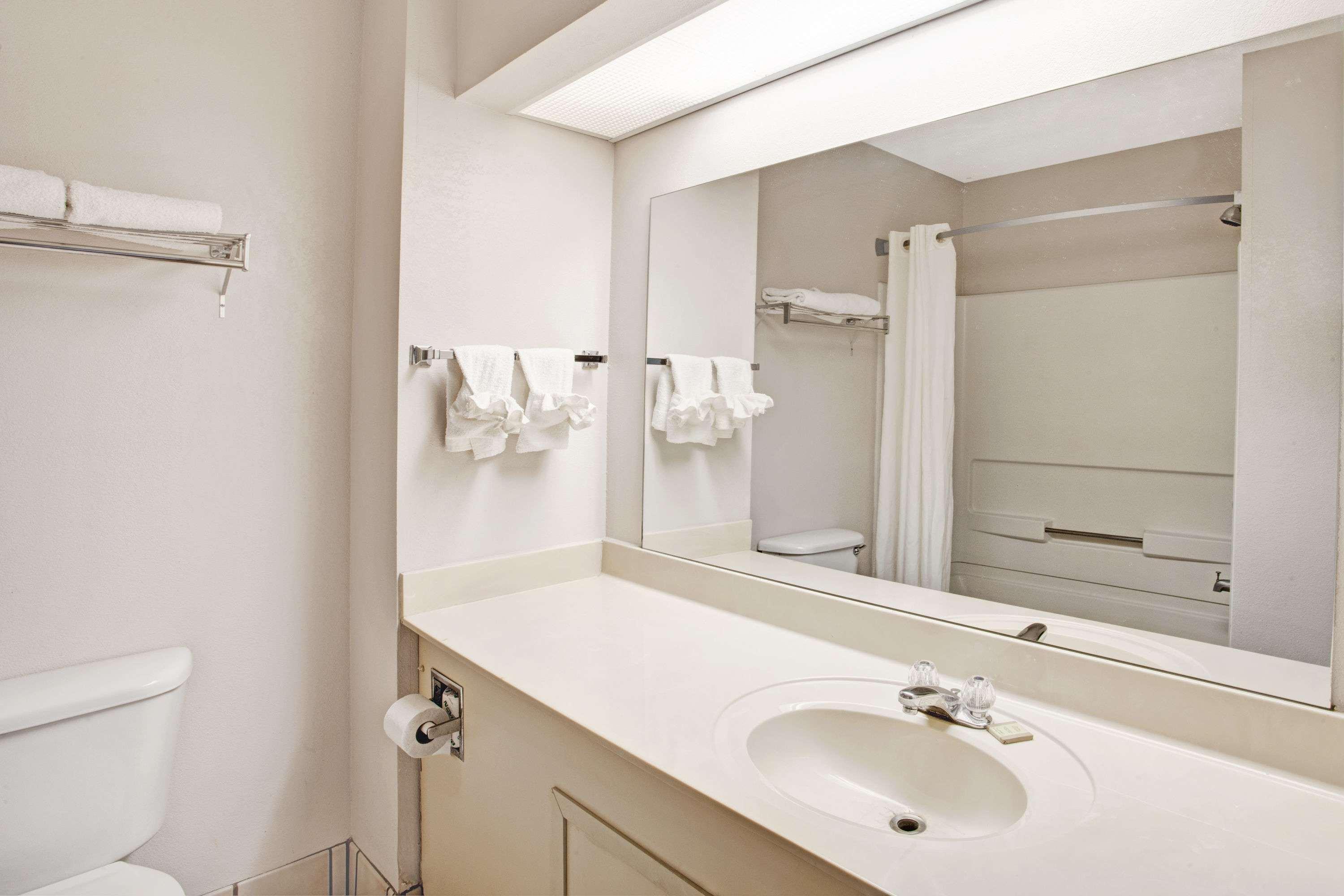 Hotel Super 8 By Wyndham Olive Branch Zewnętrze zdjęcie